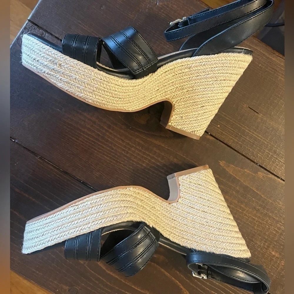 Torrid Strappy Platform Wedge Sandals Size 8W